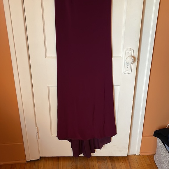 Burgundy long sleeve formal gown with jewelled sleeves NWT - Picture 2 of 8